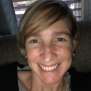 Meet your Posher, Jacy